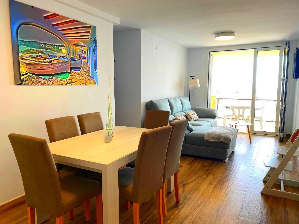 Apartament Gran Amb Vistes Al Mar, Piscina I Parquing カレリャ・デ・パラフルジェリ エクステリア 写真