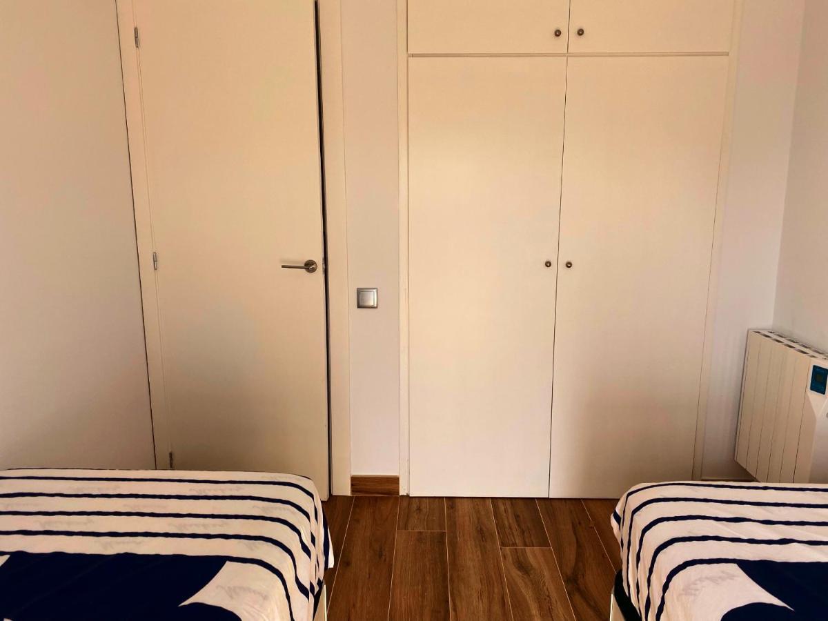 Apartament Gran Amb Vistes Al Mar, Piscina I Parquing カレリャ・デ・パラフルジェリ エクステリア 写真
