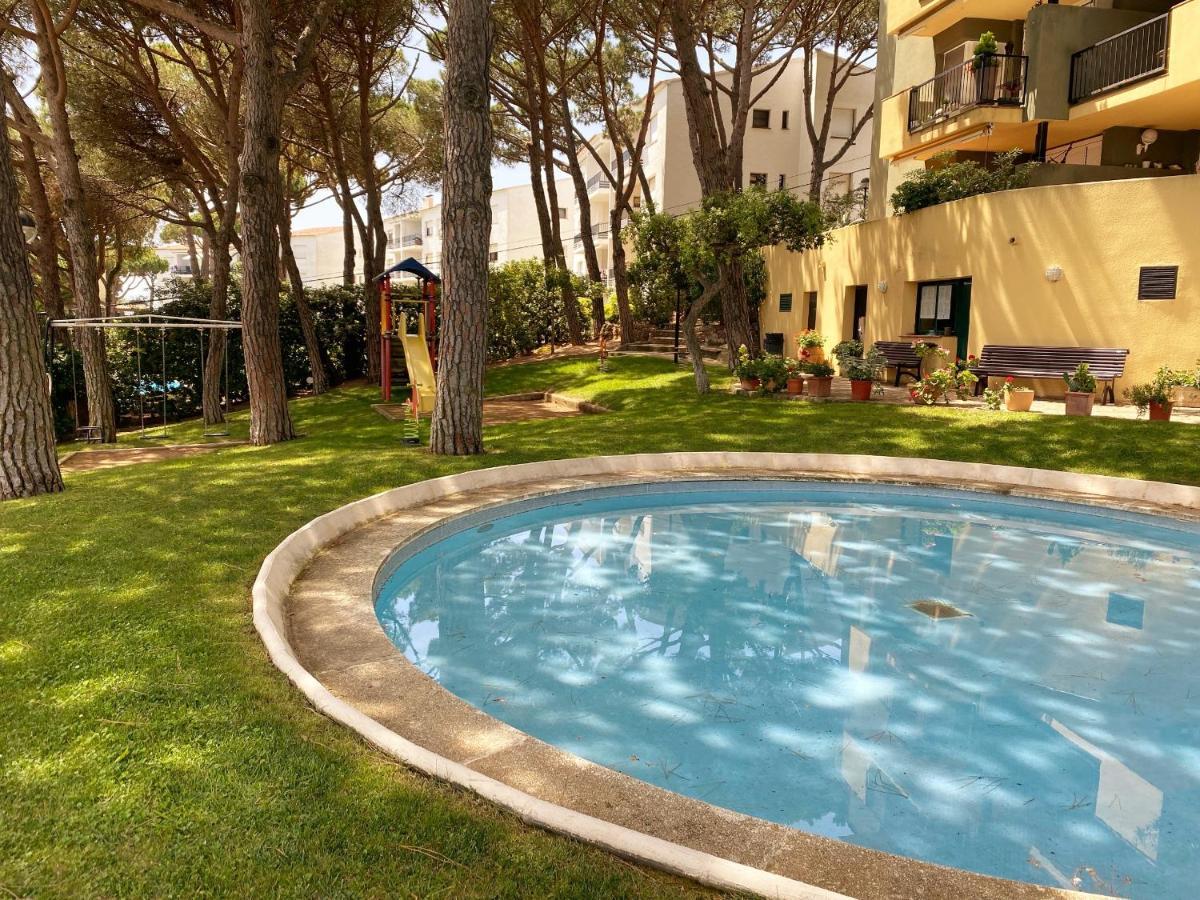 Apartament Gran Amb Vistes Al Mar, Piscina I Parquing カレリャ・デ・パラフルジェリ エクステリア 写真